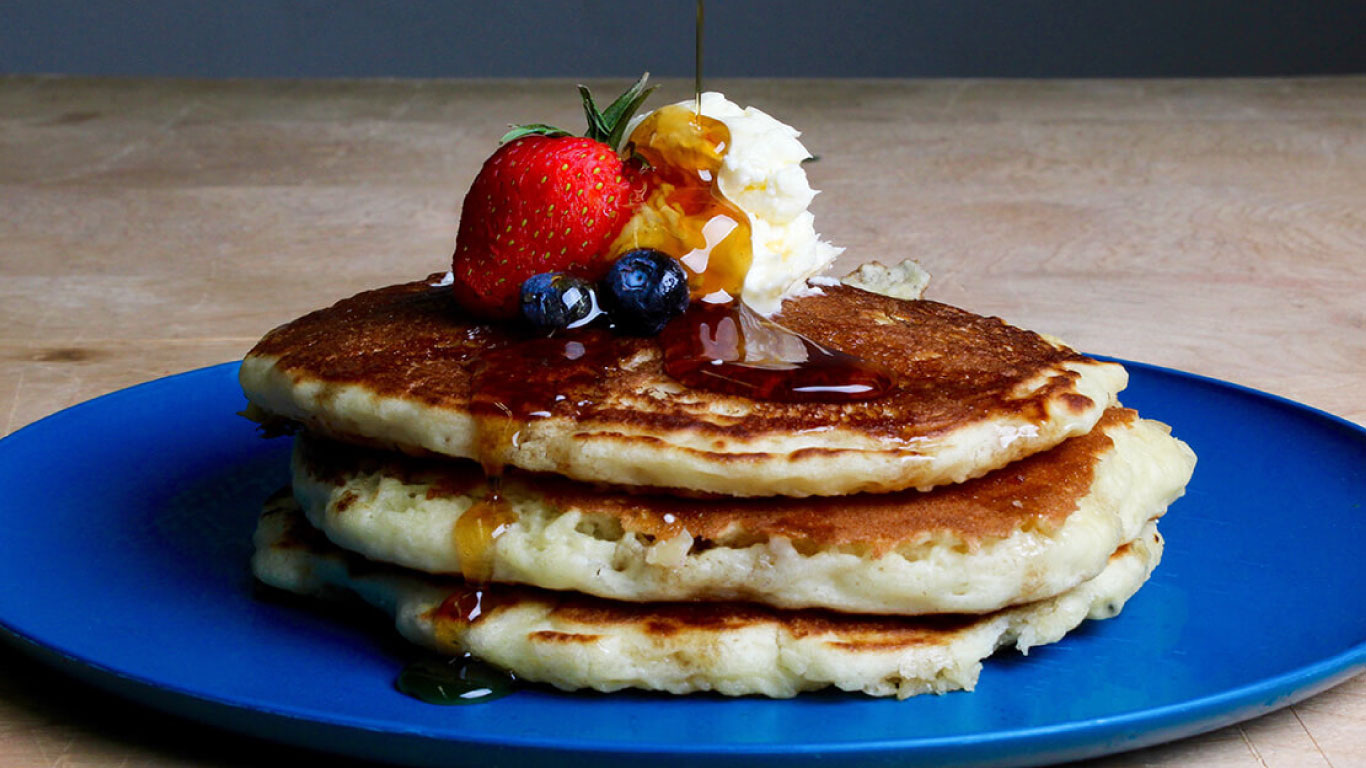 pancakes frutas